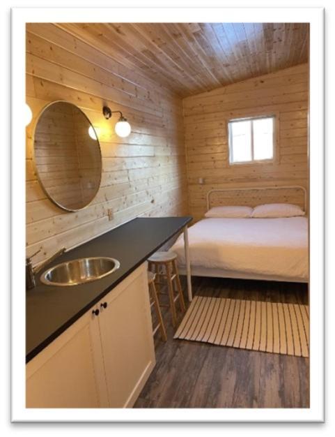 Our Cabin Bed & Breakfast Yellowknife Exteriér fotografie